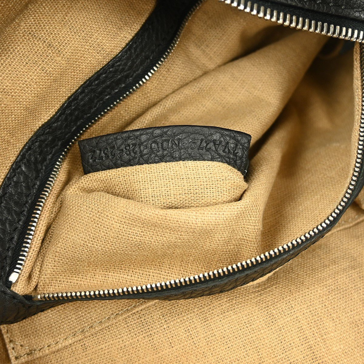 Fendi Selleria Shoulder Bag - Brandsamsara