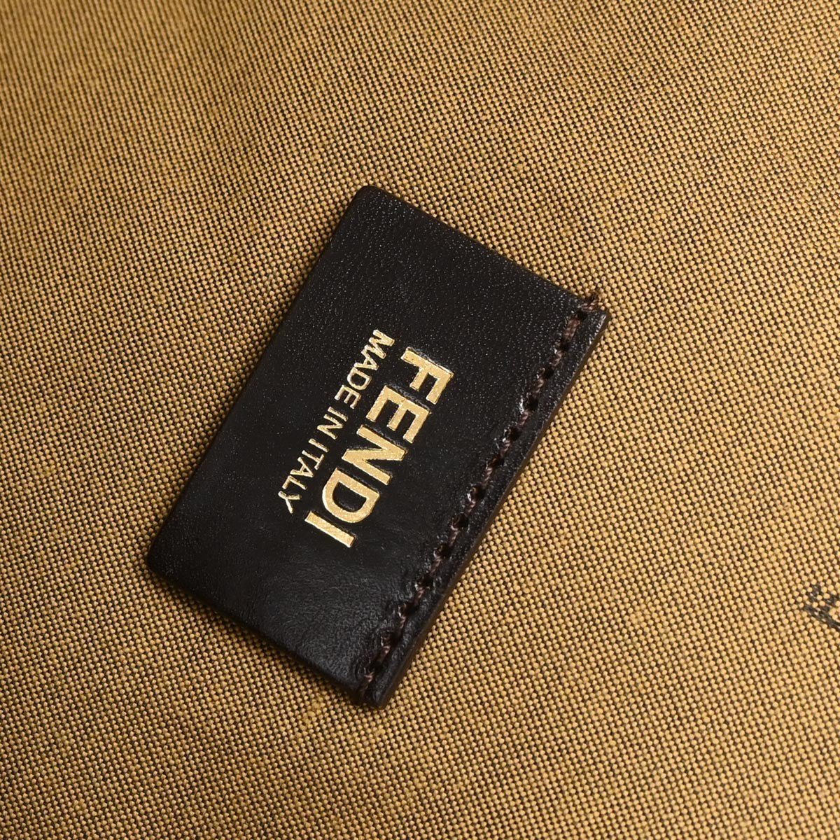 Fendi Special Shopping Tote - Brandsamsara