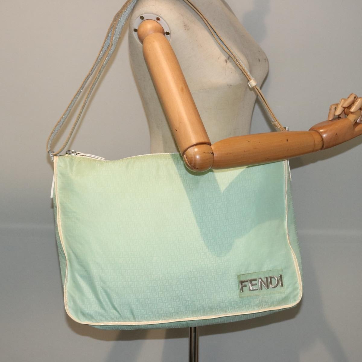 Fendi Vintage FF Zip Shoulder Bag - Brandsamsara