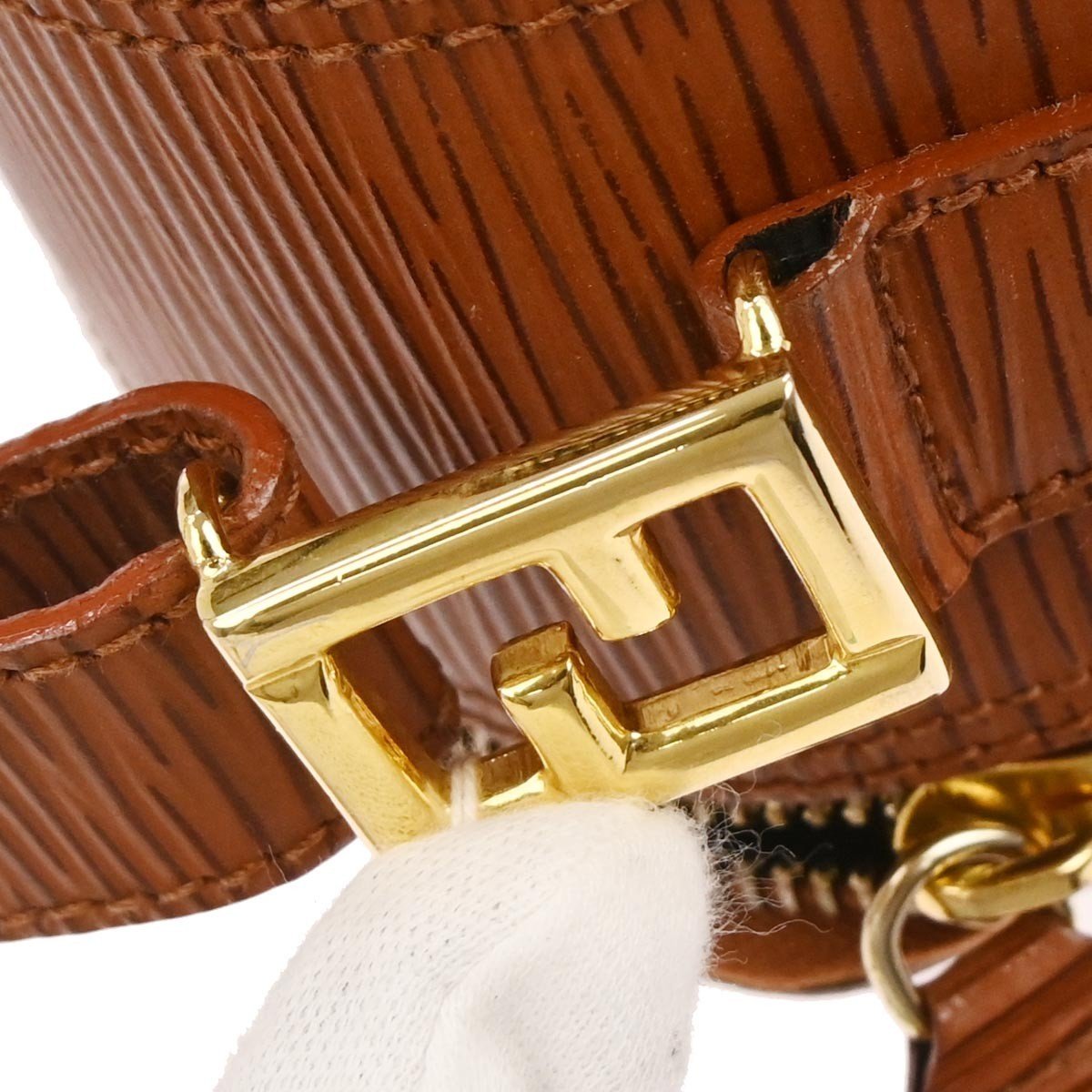 Fendi Vintage Shoulder Bag - Brandsamsara
