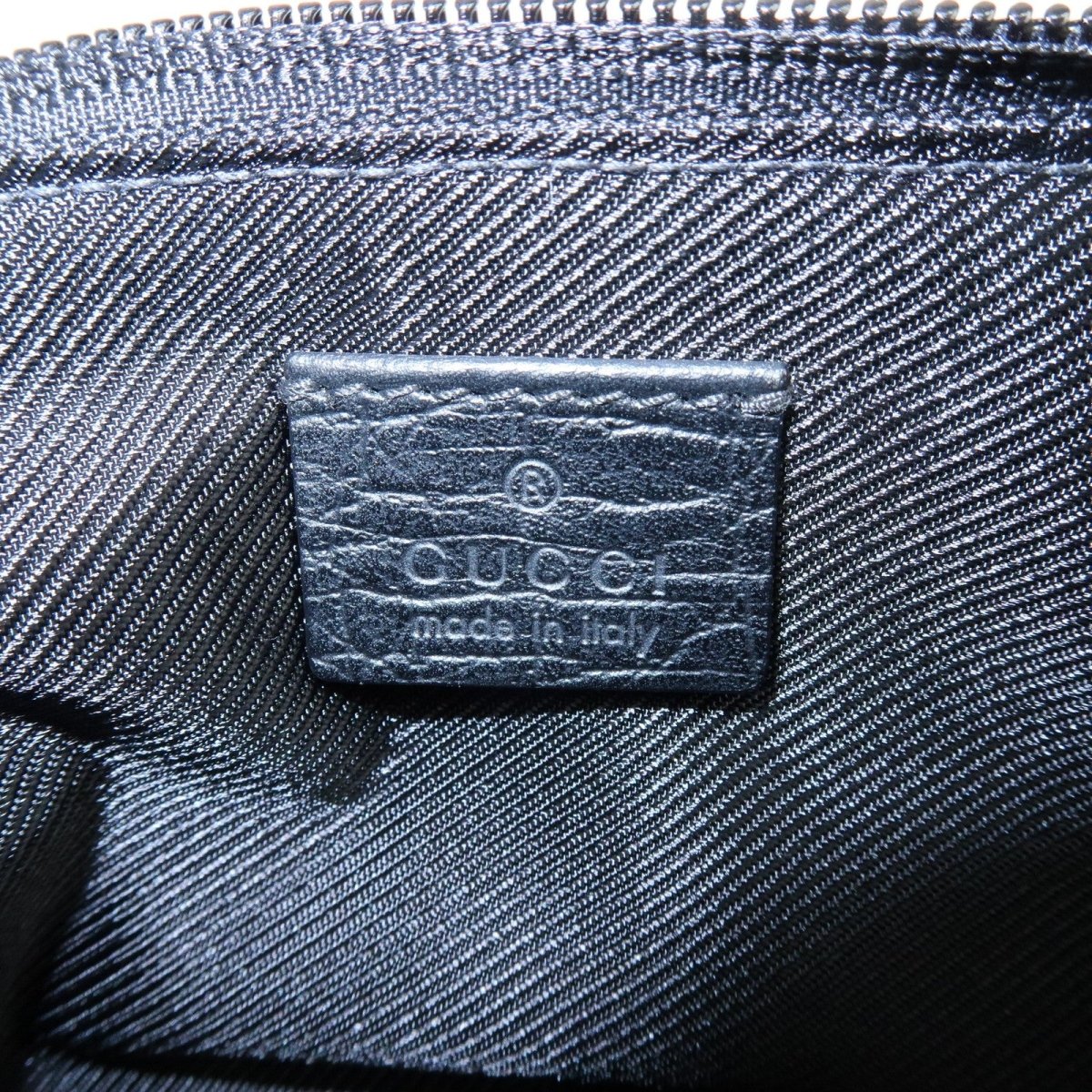 Gucci Boat Pochette - Brandsamsara