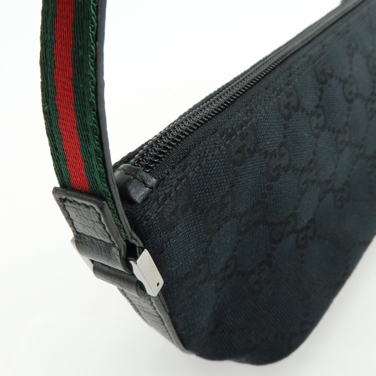 Gucci Boat Pochette - Brandsamsara