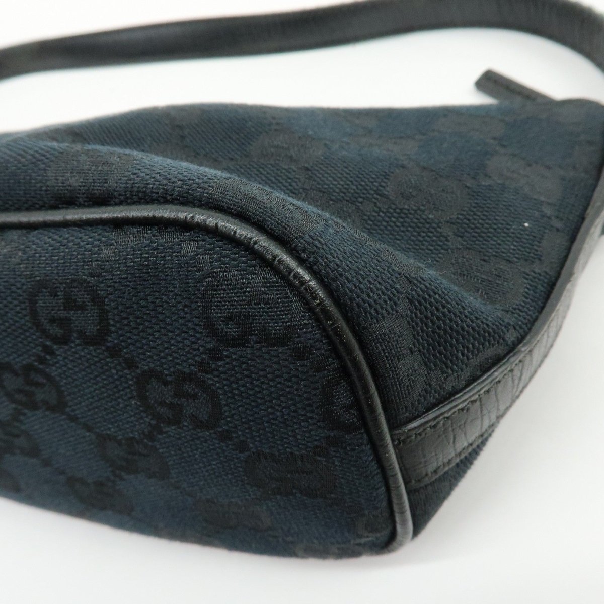 Gucci Boat Pochette - Brandsamsara