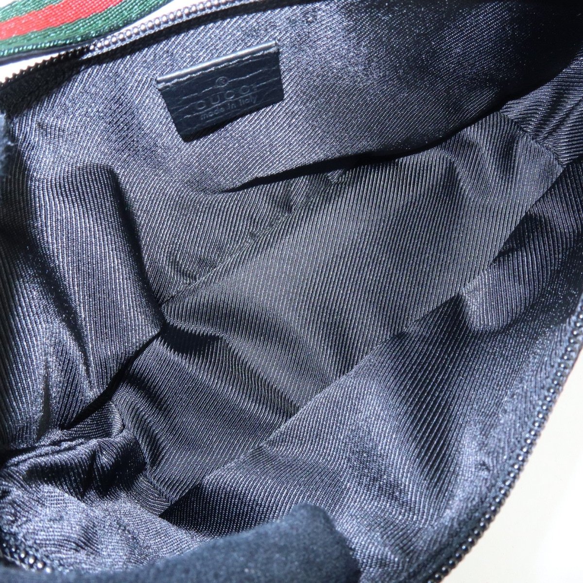 Gucci Boat Pochette - Brandsamsara