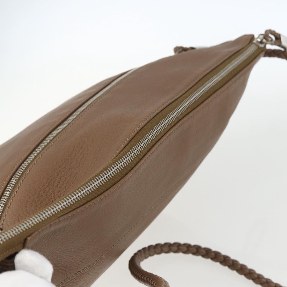 Gucci Braided Strap Zip Messenger - Brandsamsara