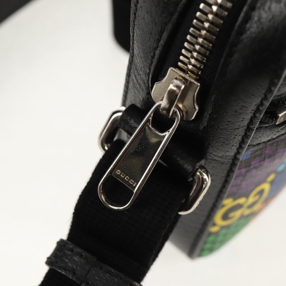 Gucci Front Zip Messenger Bag - Brandsamsara