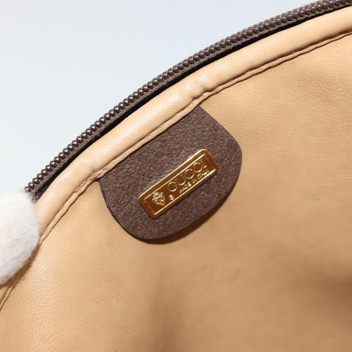 Gucci GG Supreme Shoulder Bag - Brandsamsara