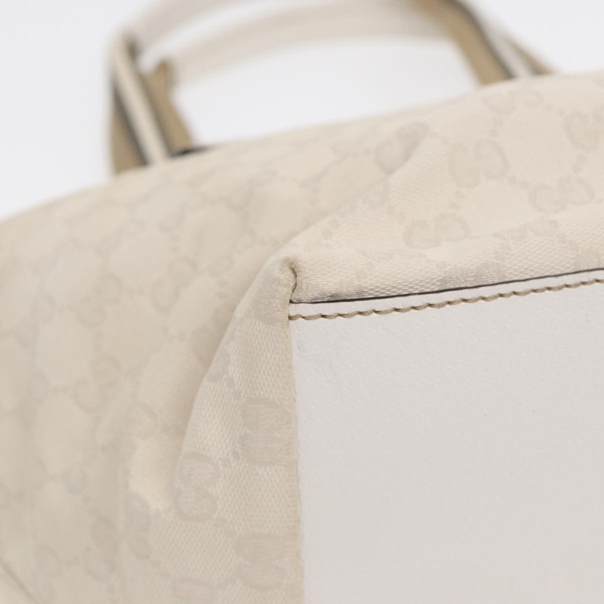 Gucci Web Zip Tote - Brandsamsara