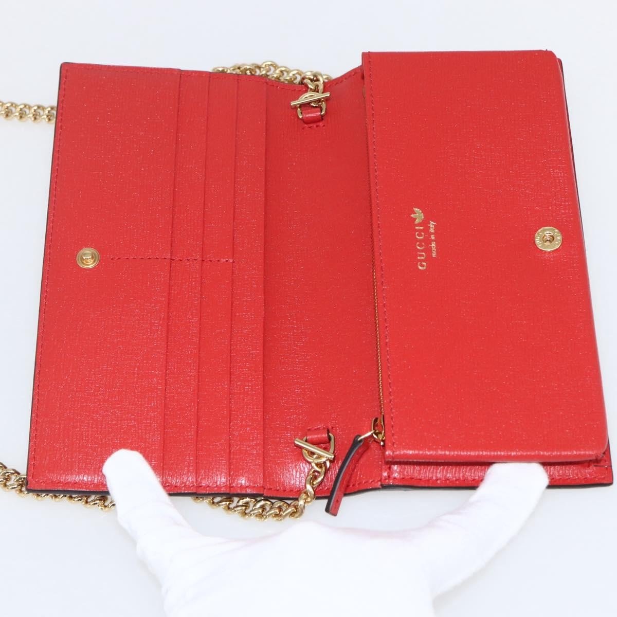Gucci x adidas Wallet on Chain - Brandsamsara