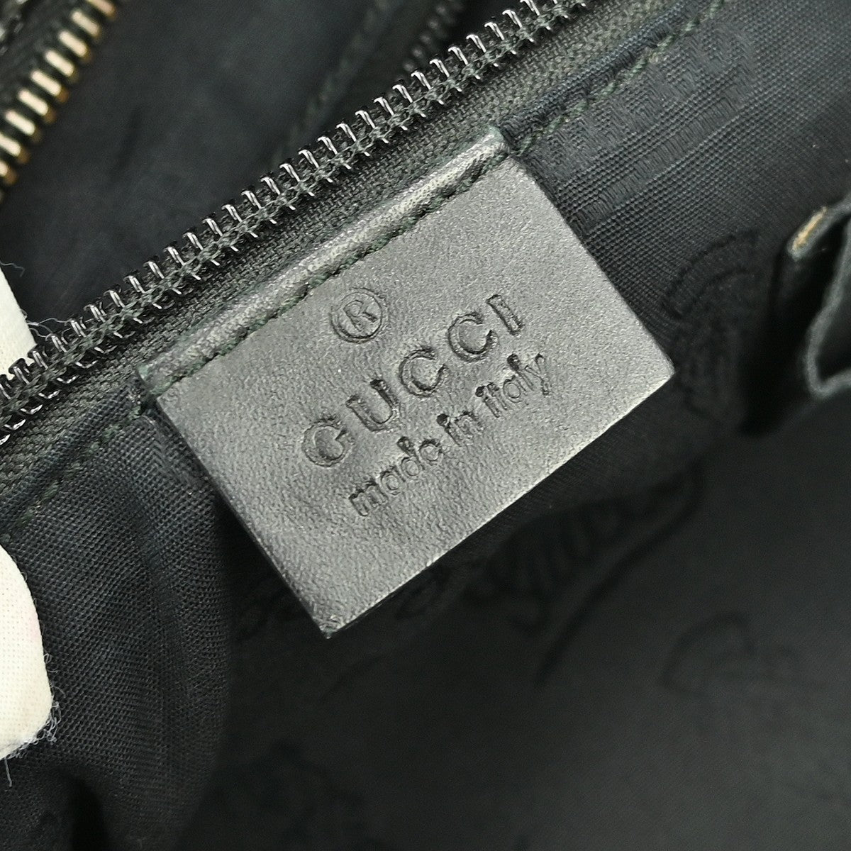 Gucci Zip Top Messenger Bag - Brandsamsara