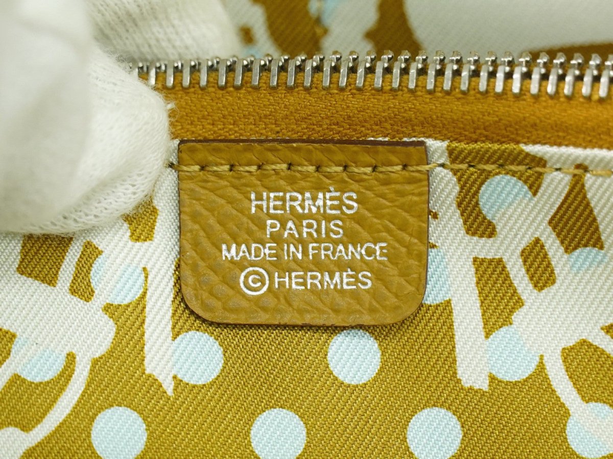 Hermes Azap Silkin - Brandsamsara