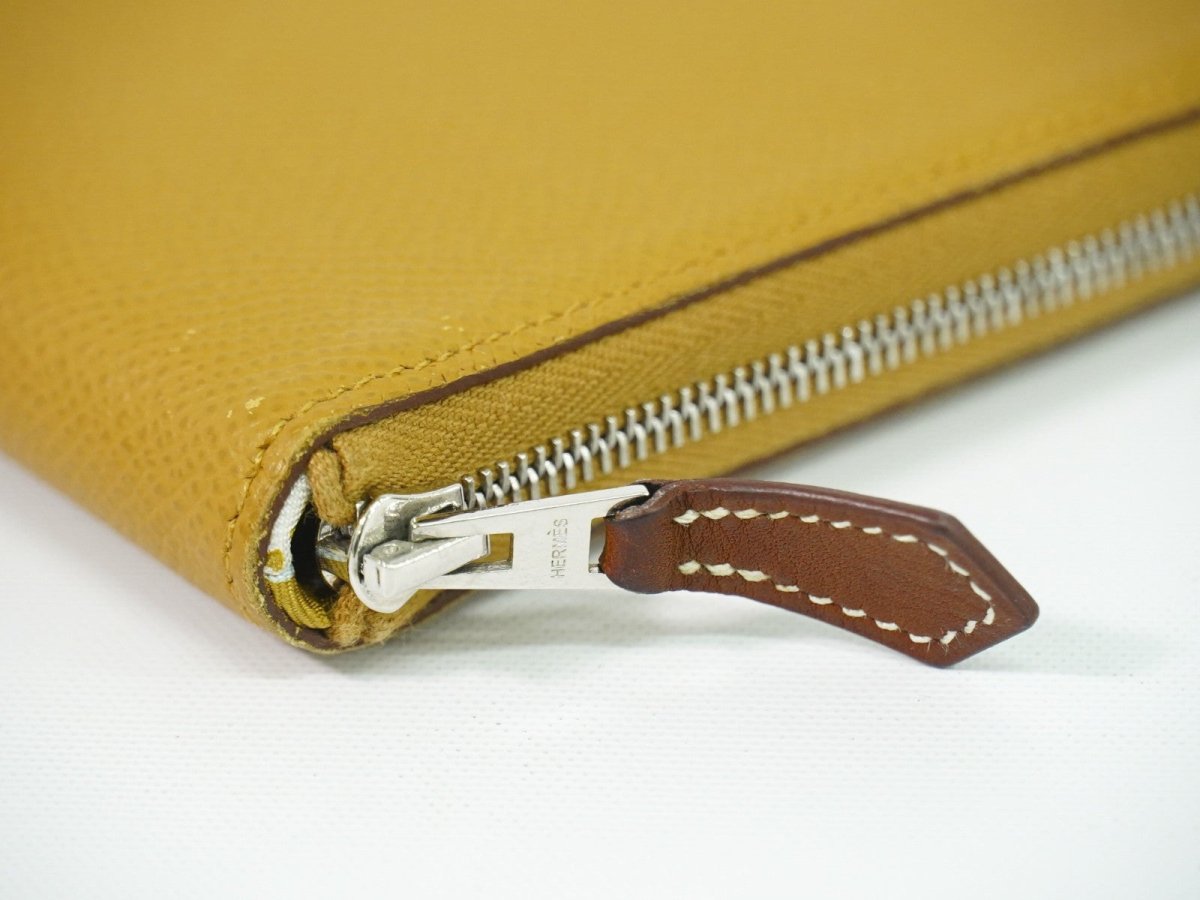 Hermes Azap Silkin - Brandsamsara
