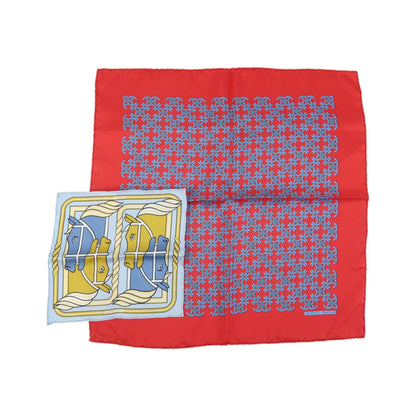 Hermes Carré 42 Silk, Red, Silk, Scarf