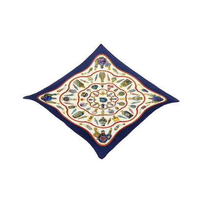 Hermes Carré 90 Pleated Silk, Navy, Silk, Scarf