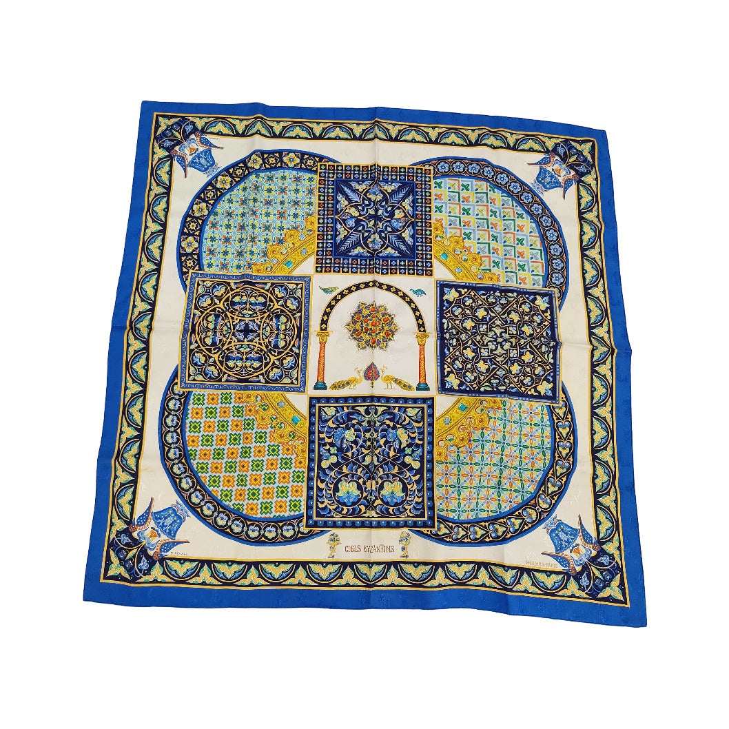 Hermes Carré 90 Silk multicolor, Multicolour, Silk, Scarf