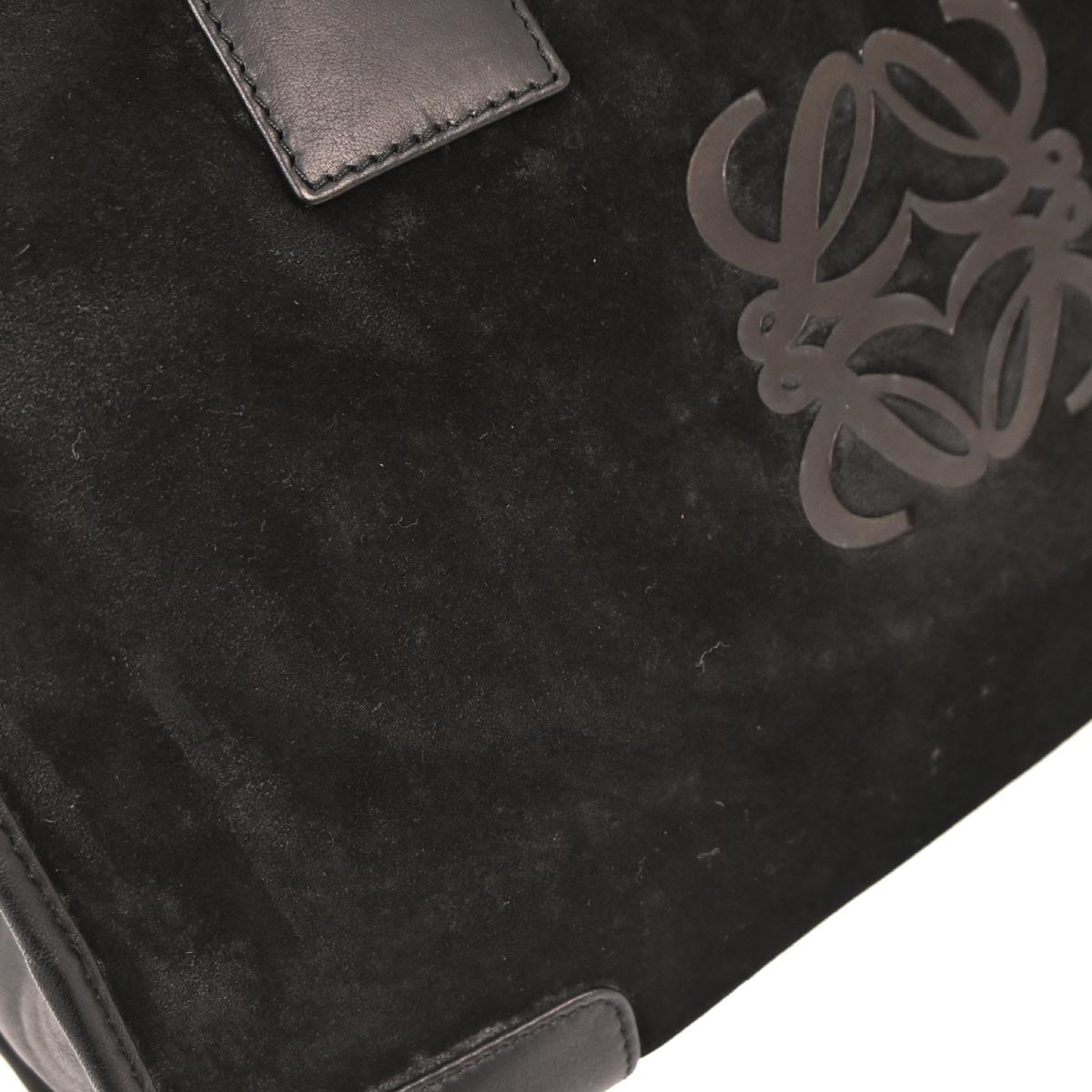 Loewe Amazona Bag - Brandsamsara
