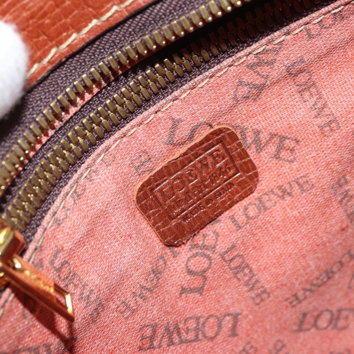 Loewe Anagram Shoulder Bag - Brandsamsara
