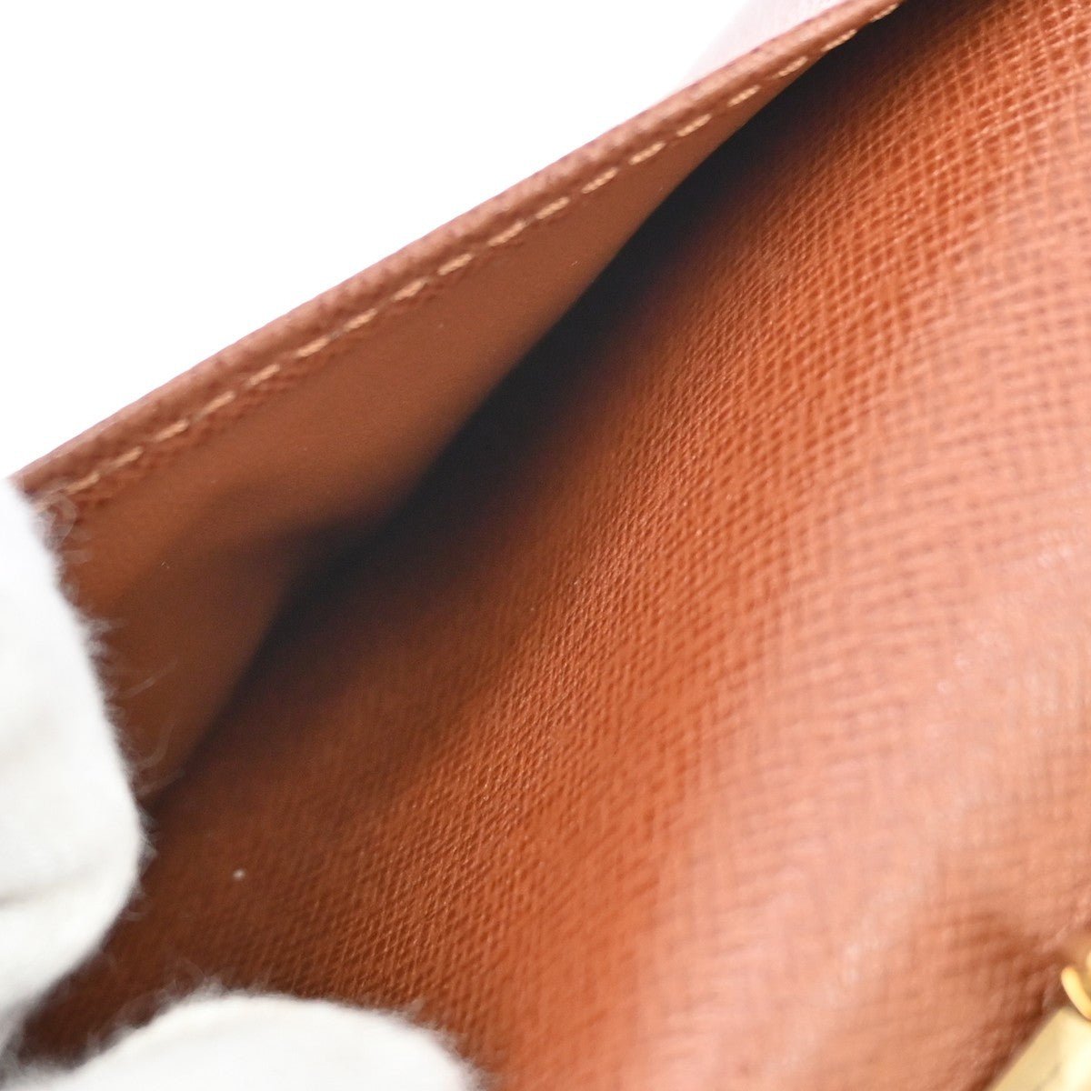 Louis Vuitton Agenda Cover - Brandsamsara