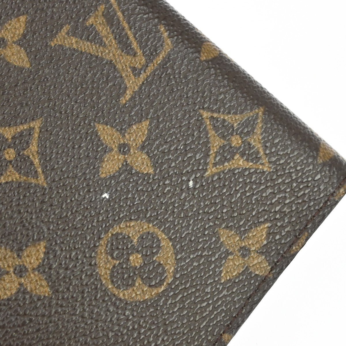 Louis Vuitton Agenda Cover - Brandsamsara