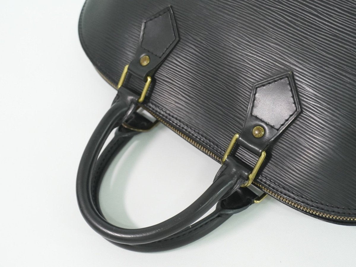 Louis Vuitton Alma Handbag - Brandsamsara