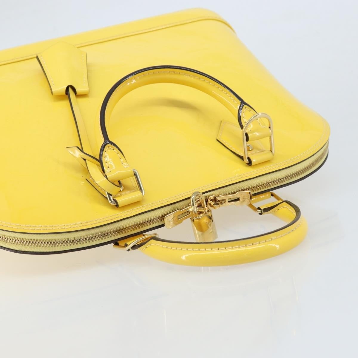 Louis Vuitton Alma Handbag - Brandsamsara