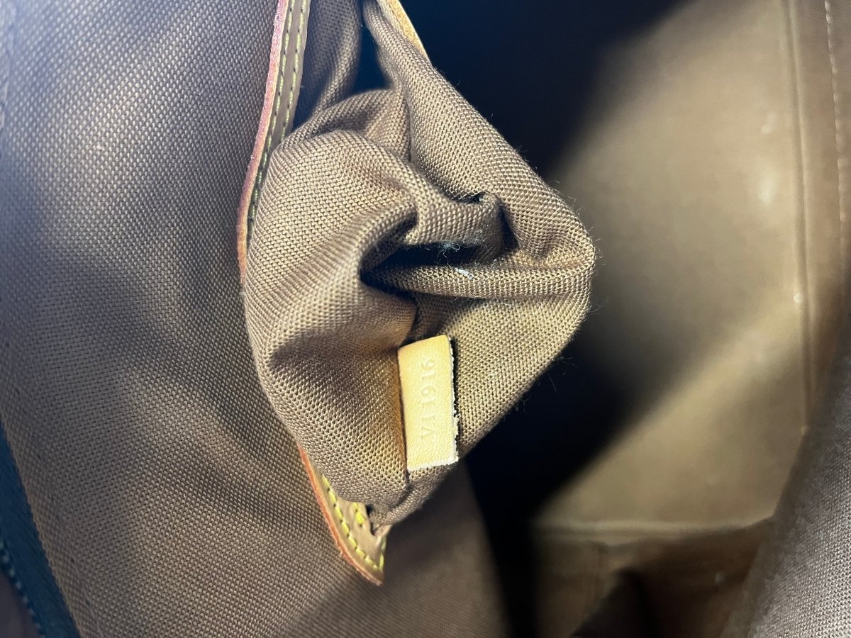 Louis Vuitton Alma Handbag - Brandsamsara