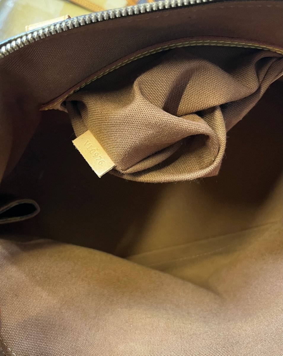 Louis Vuitton Alma Handbag - Brandsamsara