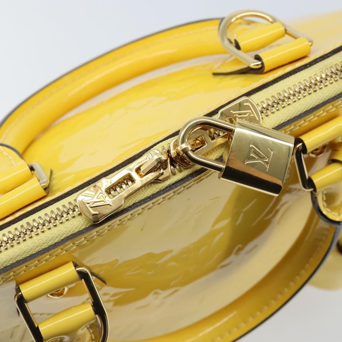 Louis Vuitton Alma Handbag - Brandsamsara