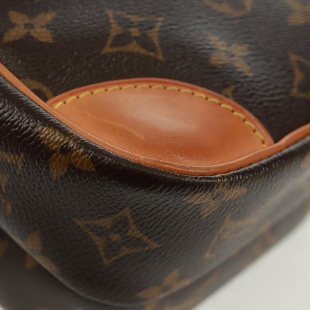 Louis Vuitton Amazone Bag - Brandsamsara