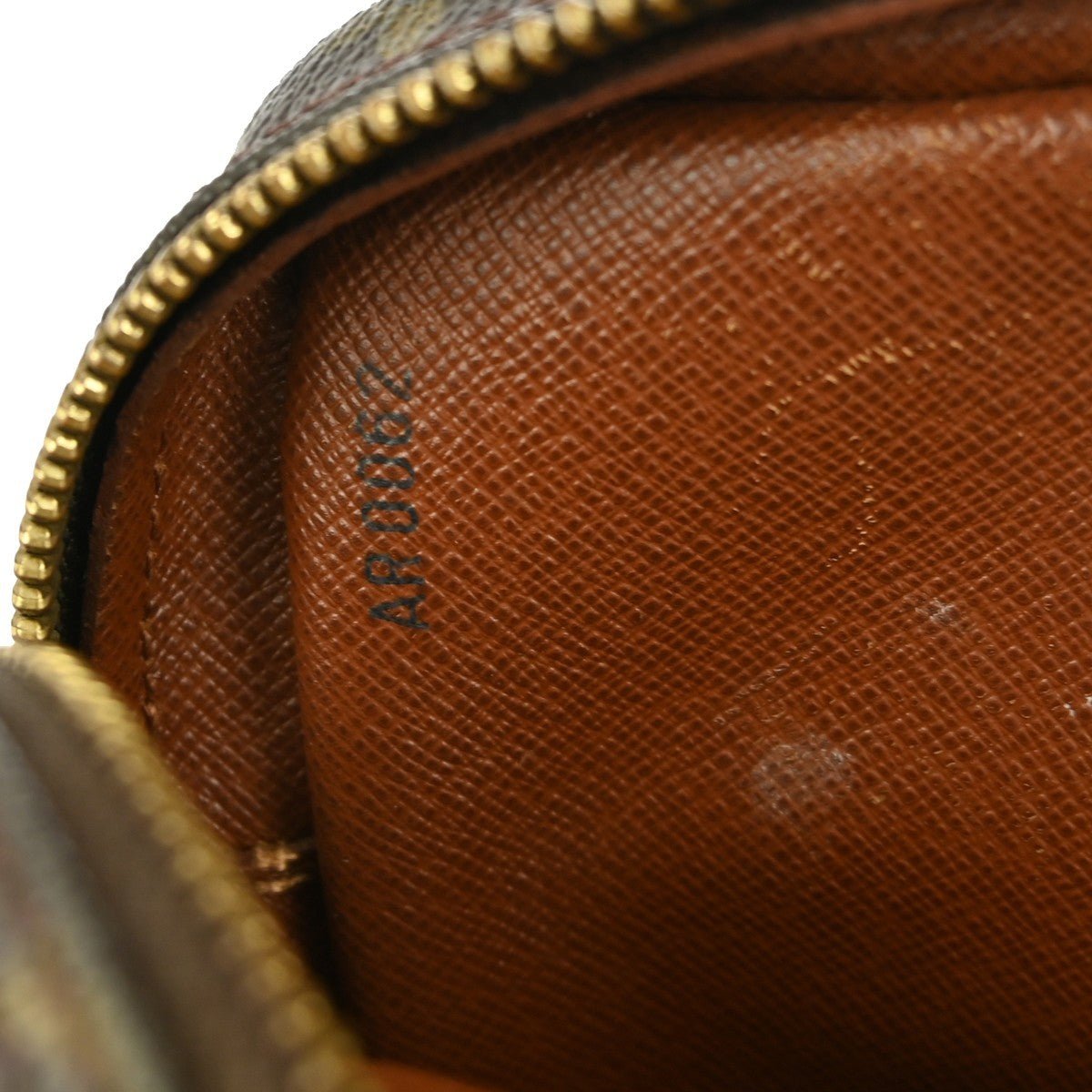 Louis Vuitton Amazone Bag - Brandsamsara