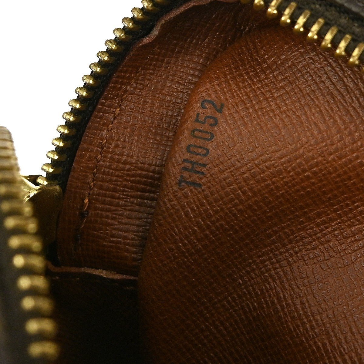 Louis Vuitton Amazone Bag - Brandsamsara