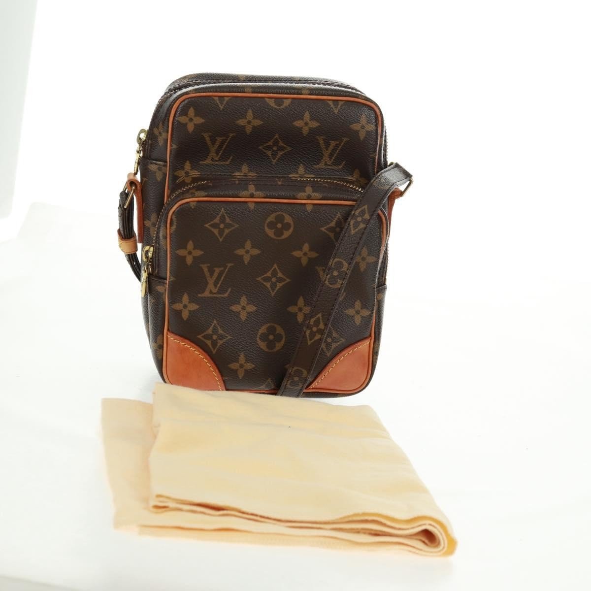 Louis Vuitton Amazone Bag - Brandsamsara