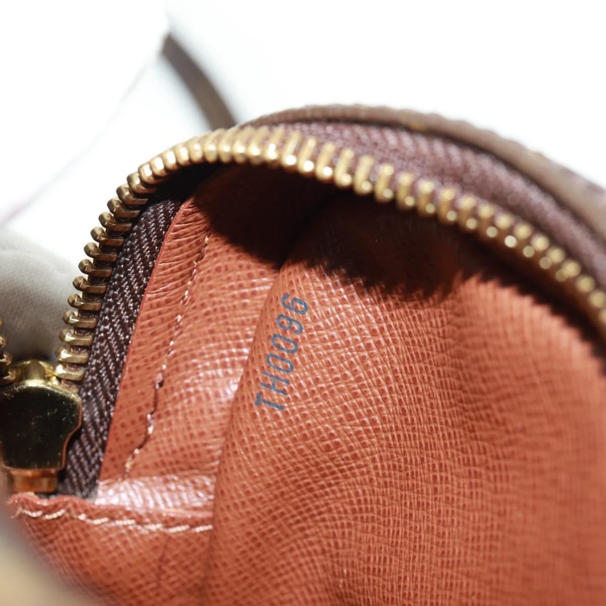 Louis Vuitton Amazone Bag - Brandsamsara