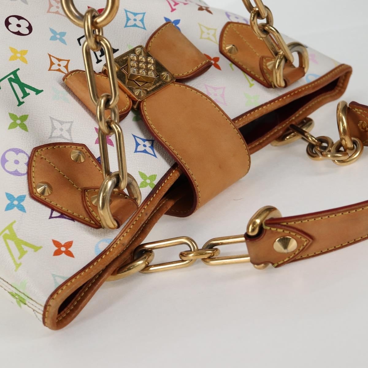 Louis Vuitton Annie Handbag - Brandsamsara