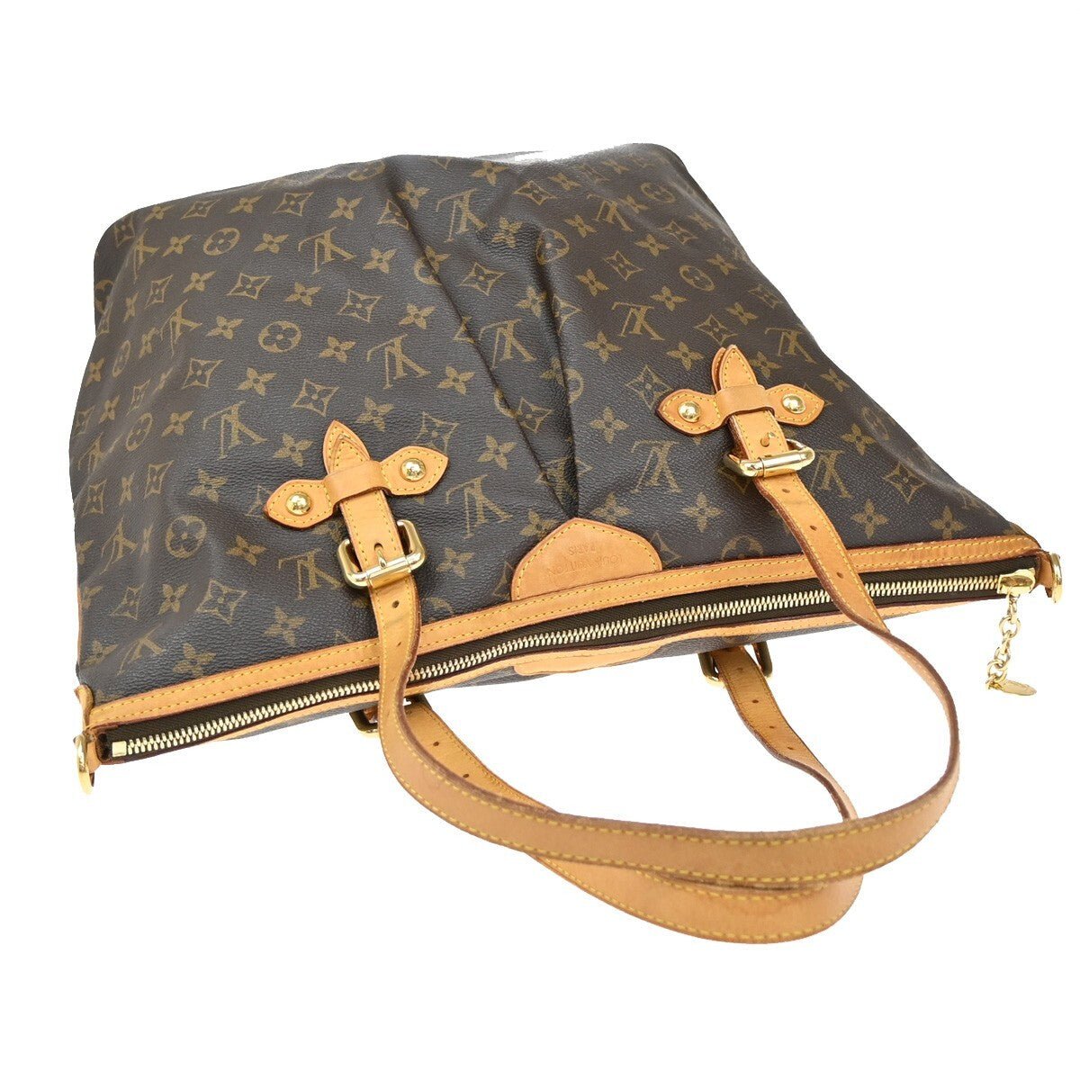 Louis Vuitton Aventure Practical Duffle Bag - Brandsamsara