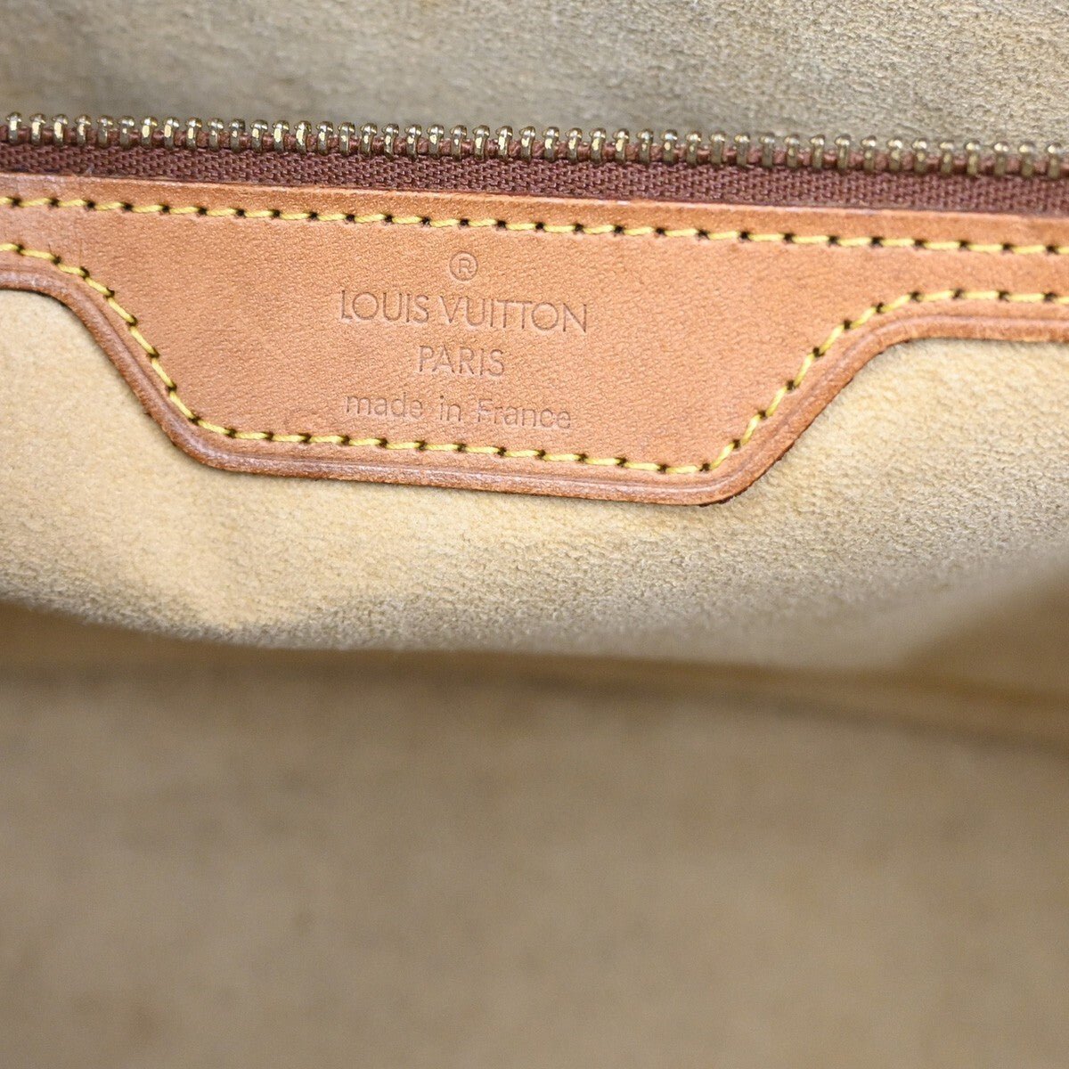 Louis Vuitton Babylone Handbag - Brandsamsara