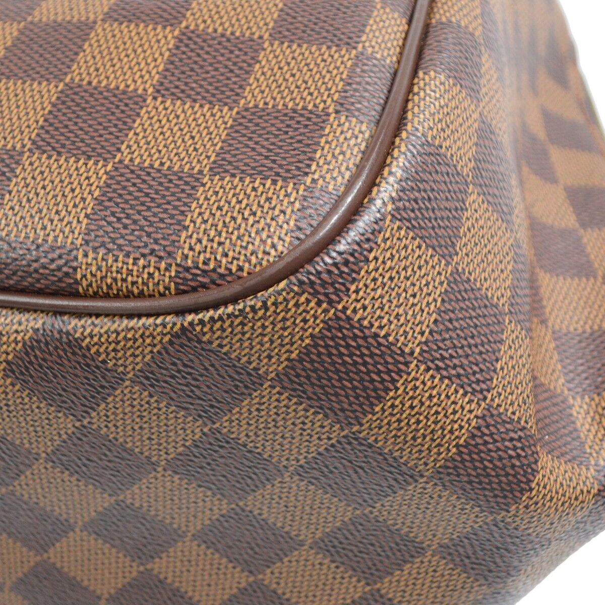 Louis Vuitton Belem Handbag - Brandsamsara