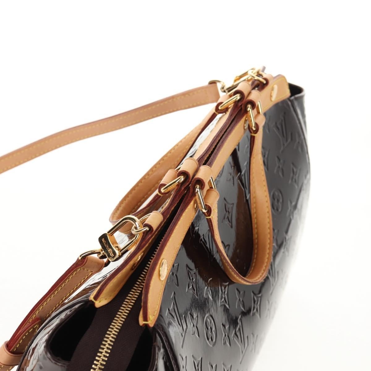 Louis Vuitton Brea Handbag - Brandsamsara