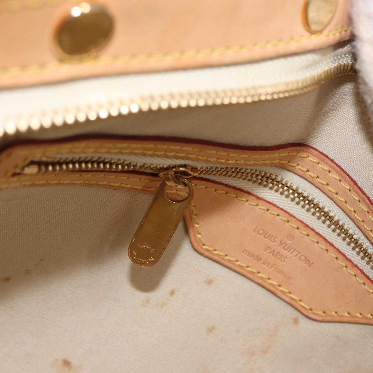 Louis Vuitton Brea Handbag - Brandsamsara