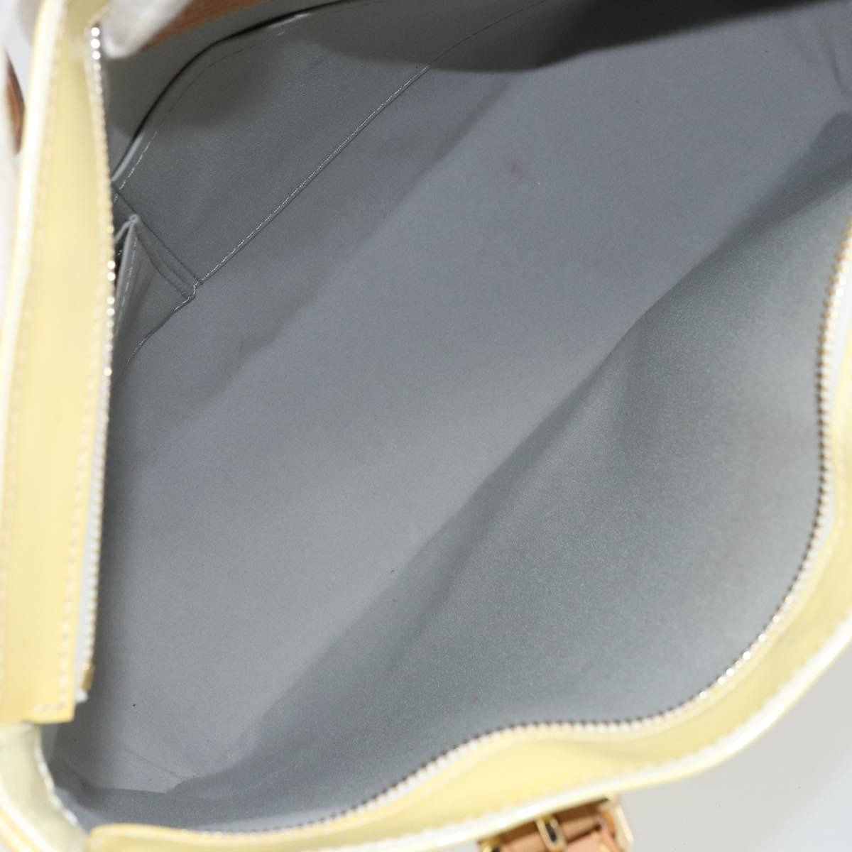 Louis Vuitton Brentwood Handbag - Brandsamsara