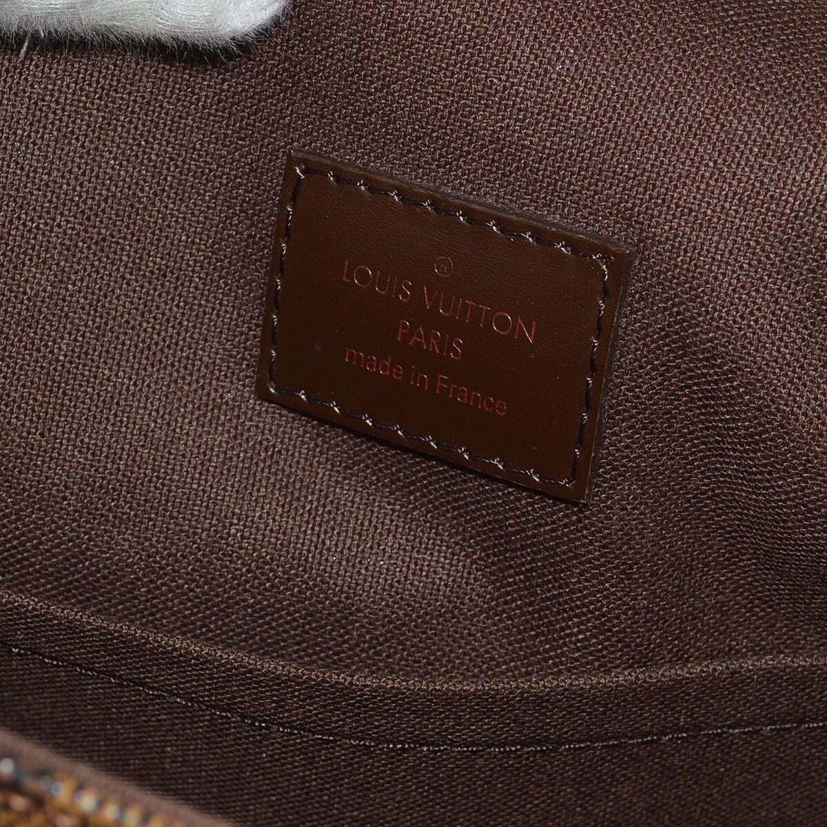Louis Vuitton Brooklyn Handbag - Brandsamsara