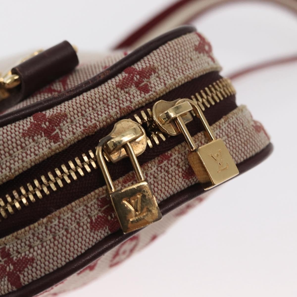 Louis Vuitton Camera Bag - Brandsamsara