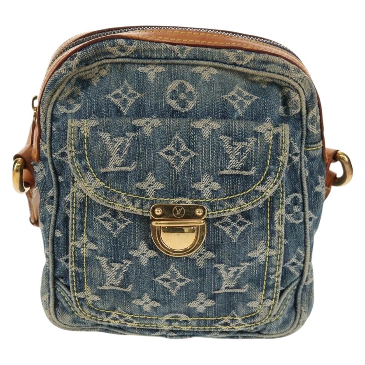 Louis Vuitton Camera Bag - Brandsamsara