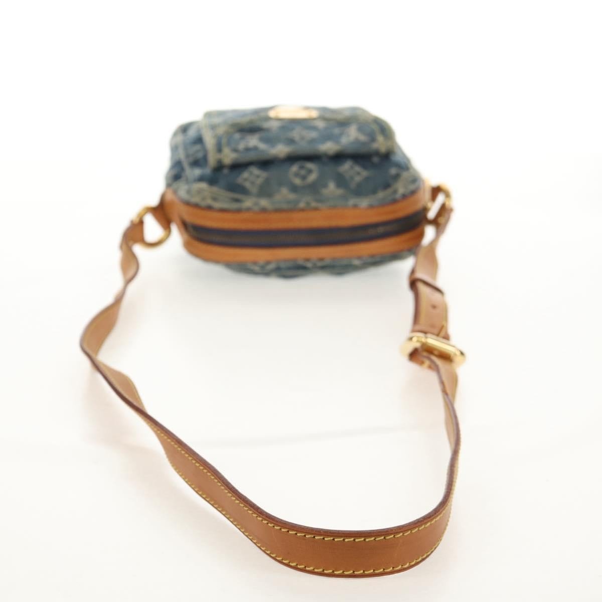 Louis Vuitton Camera Bag - Brandsamsara