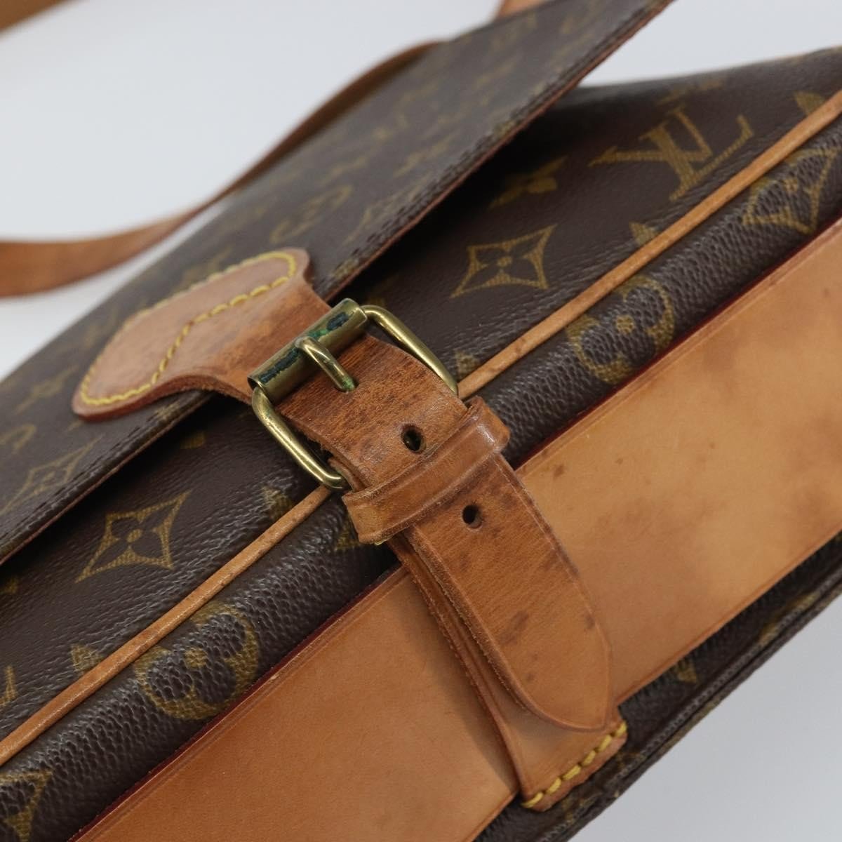 Louis Vuitton Cartouchiere Handbag - Brandsamsara