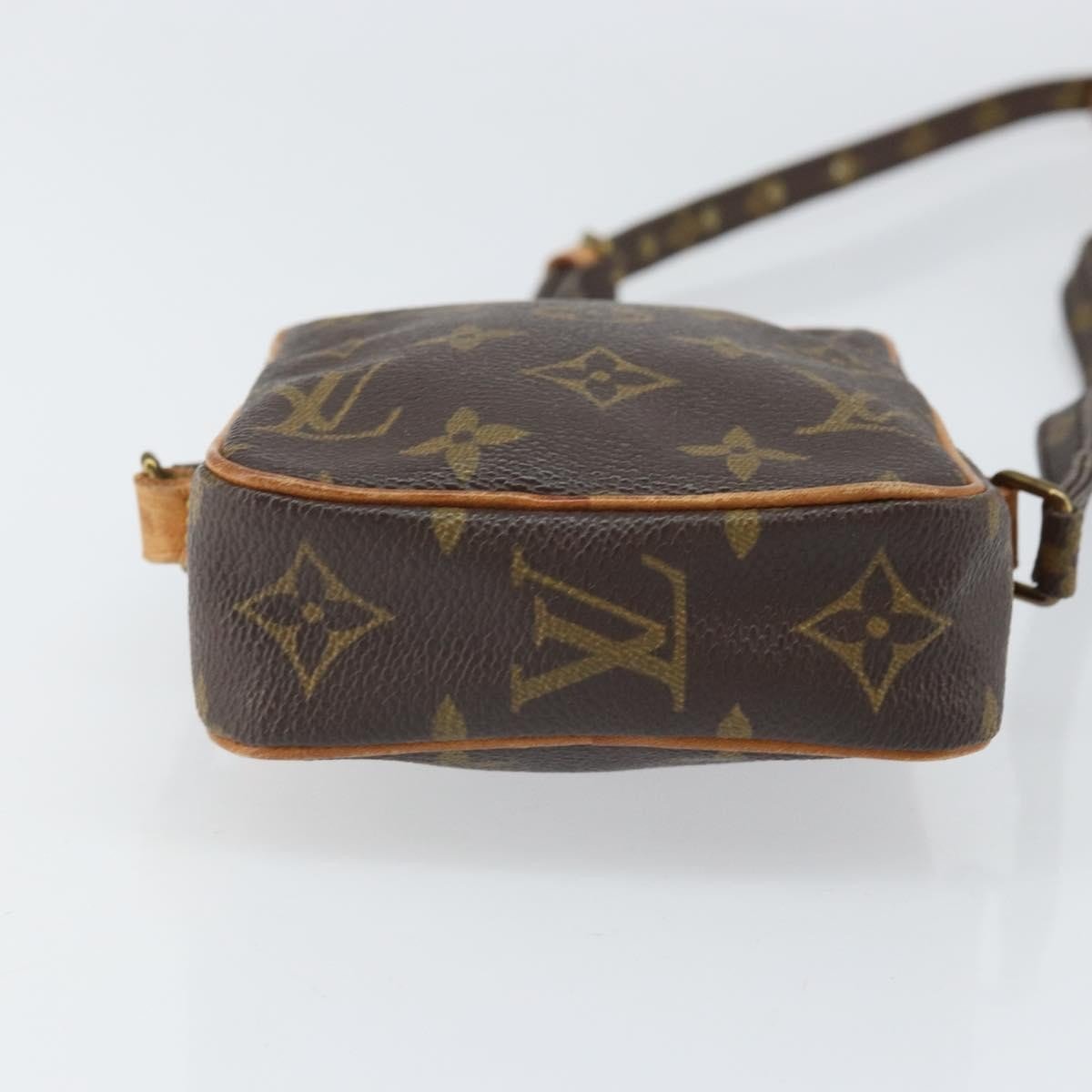 Louis Vuitton Danube Handbag - Brandsamsara