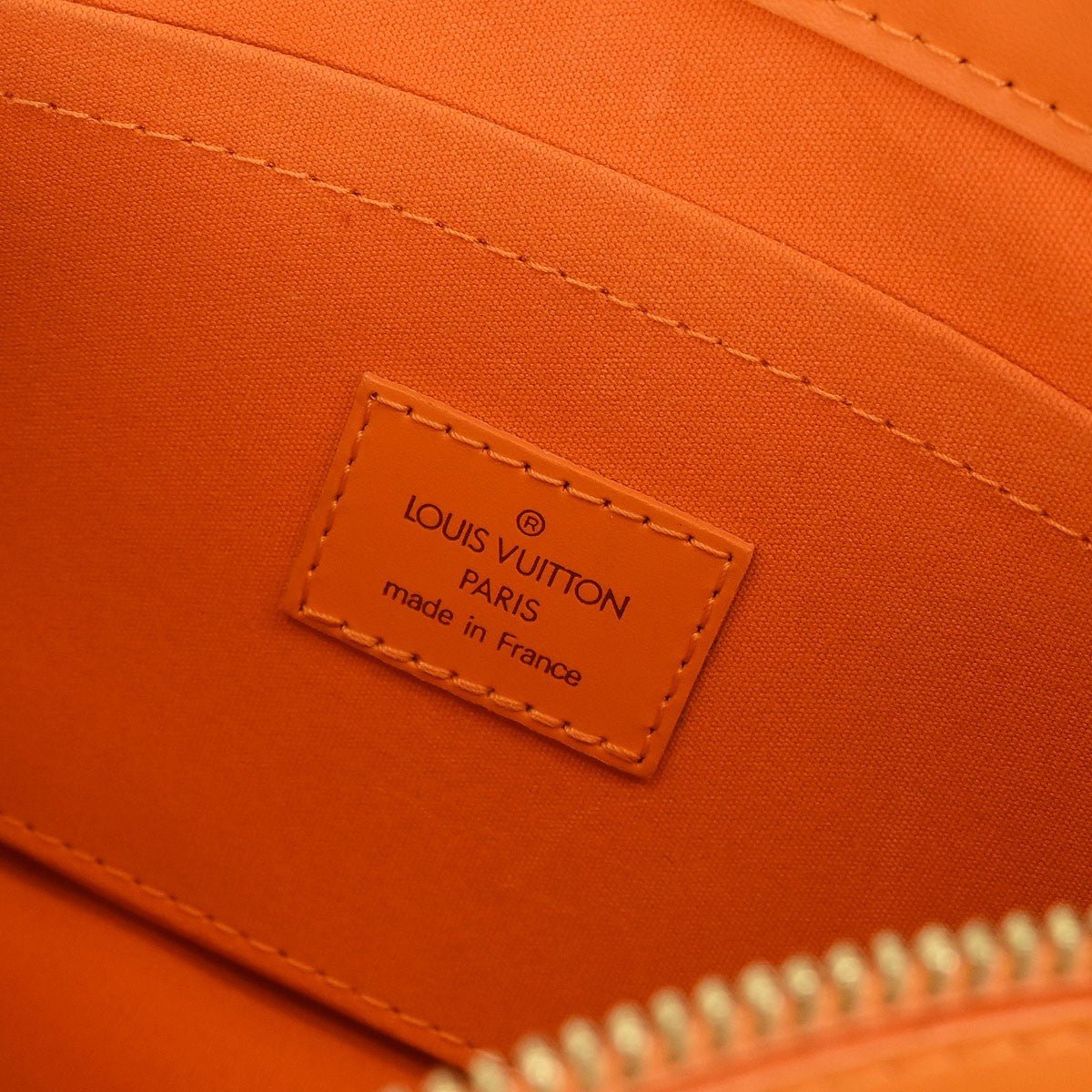 Louis Vuitton Danura Handbag - Brandsamsara