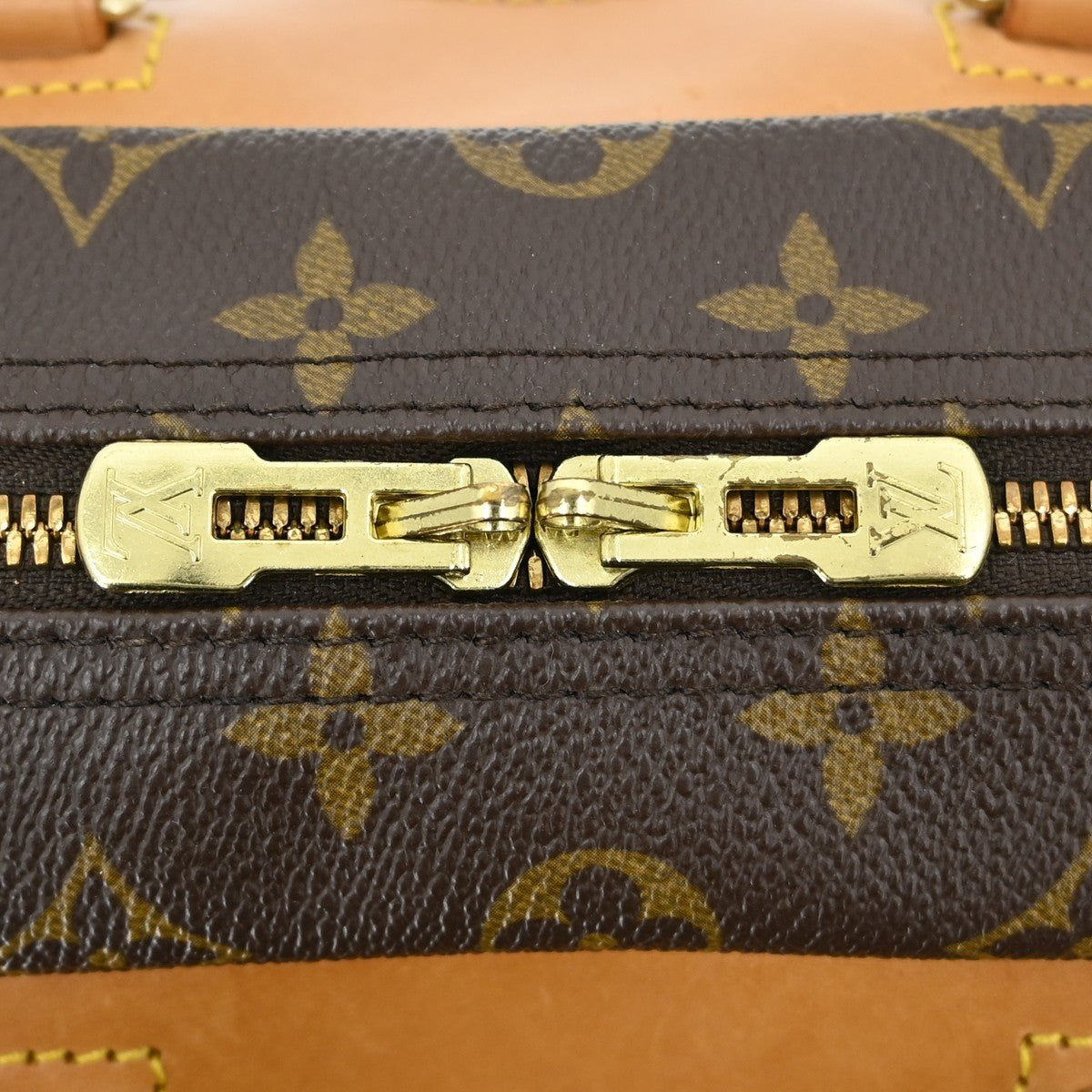 Louis Vuitton Deauville Handbag - Brandsamsara