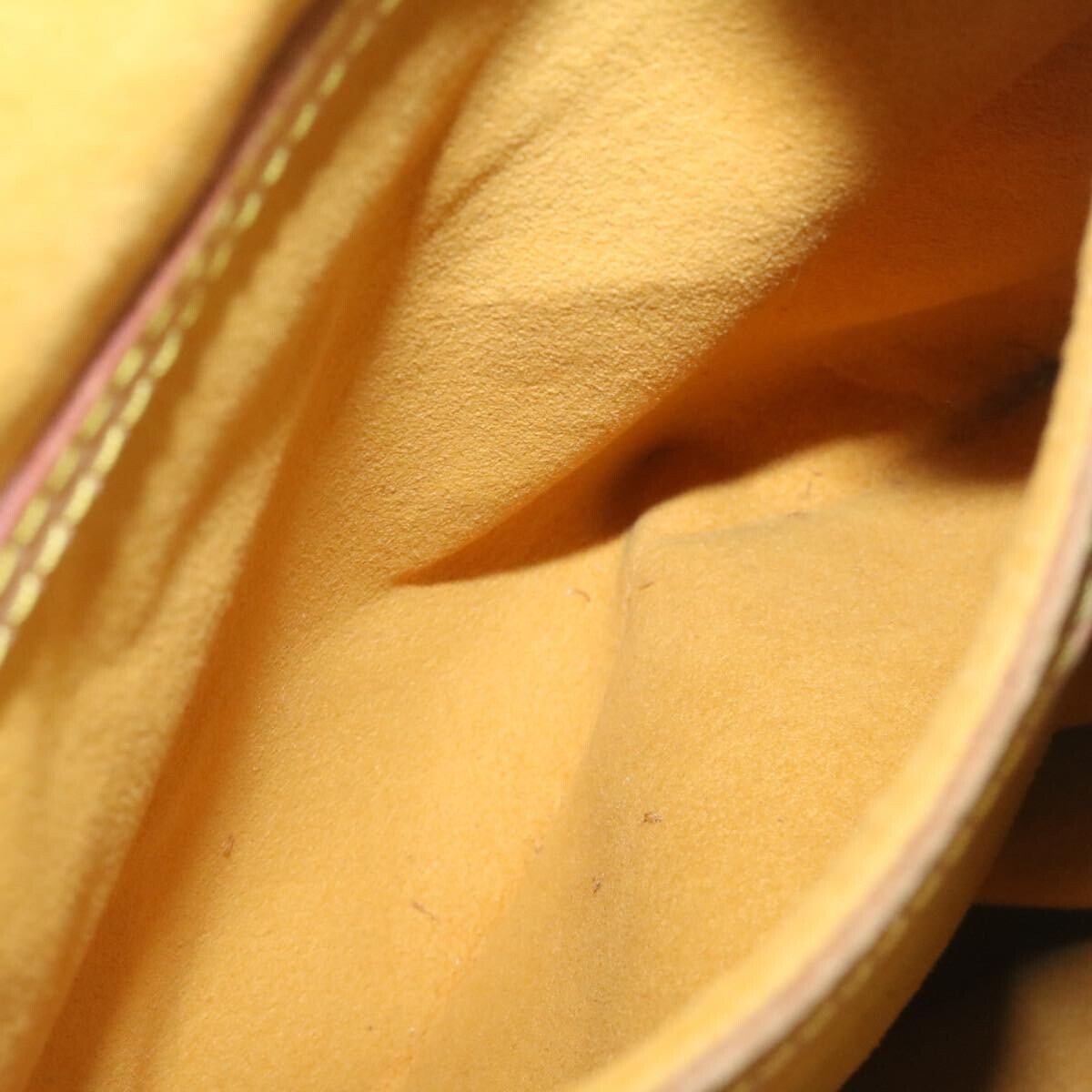 Louis Vuitton Discovery Backpack - Brandsamsara