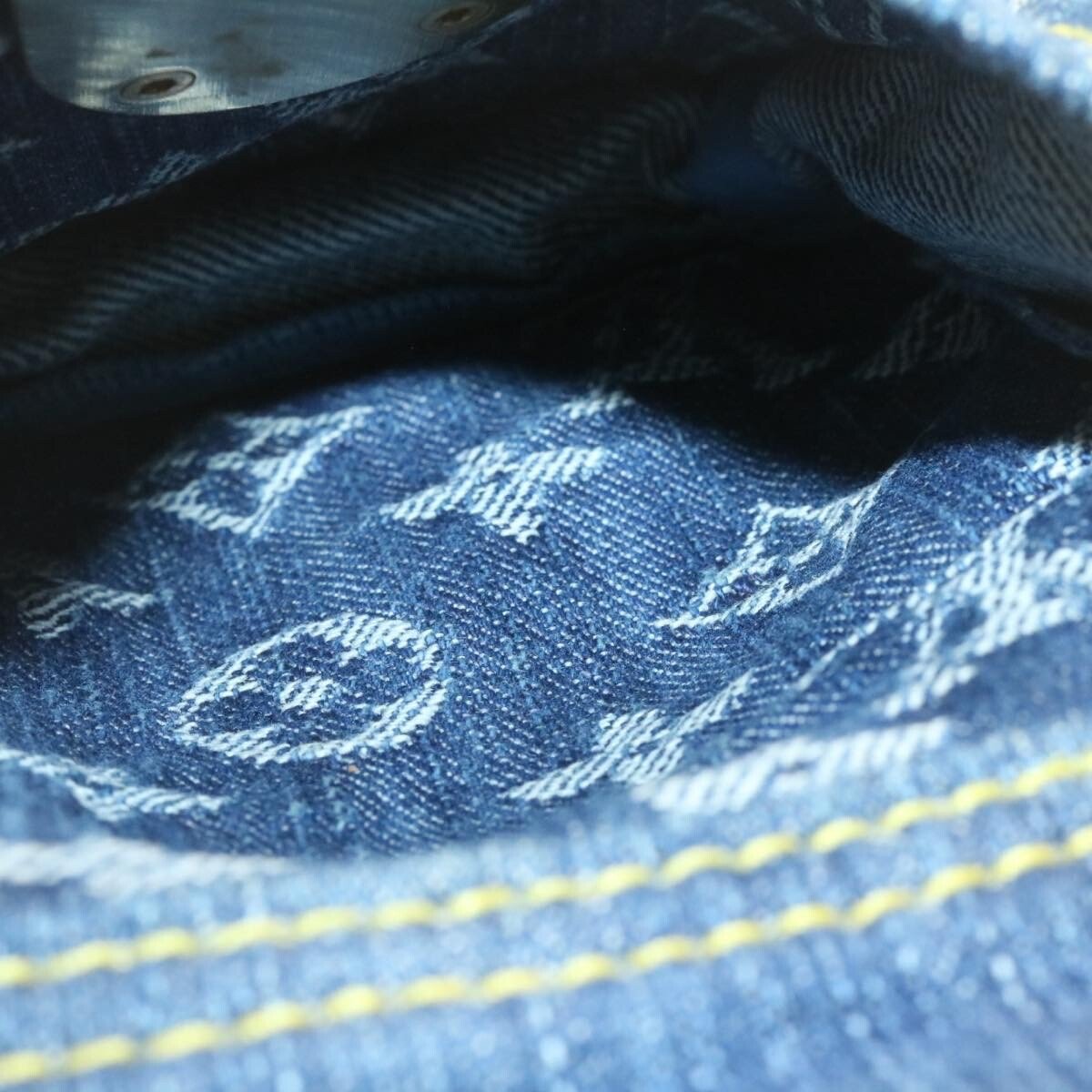 Louis Vuitton Discovery Backpack - Brandsamsara